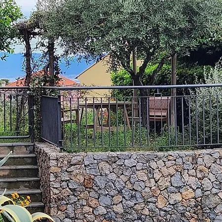 Con Vista Meravigliosa דירה בורג'ו ורצי